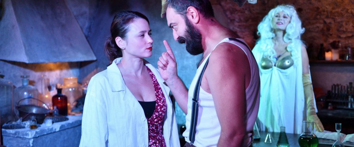 DSC_8816a.[1300x1300]